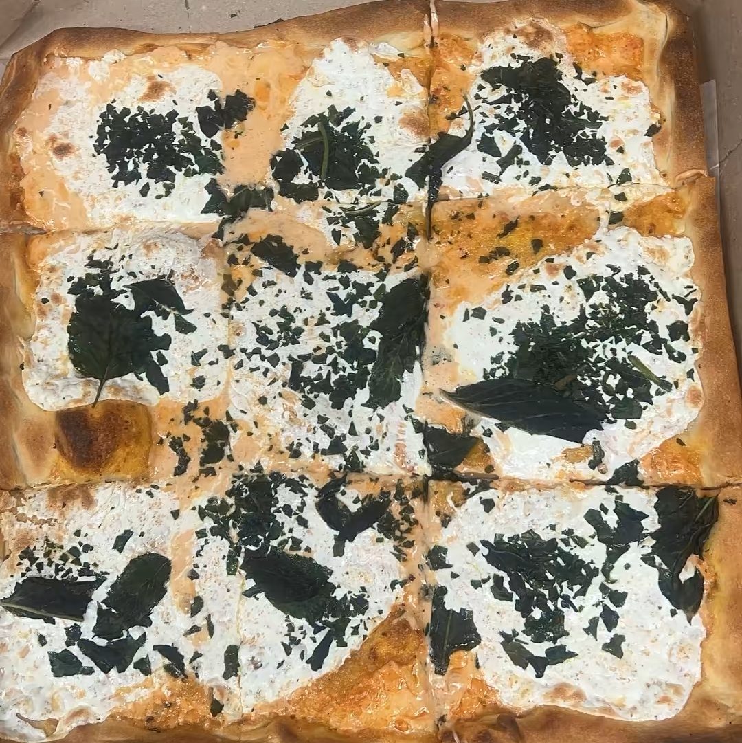 14" Drunken Grandma Pizza.