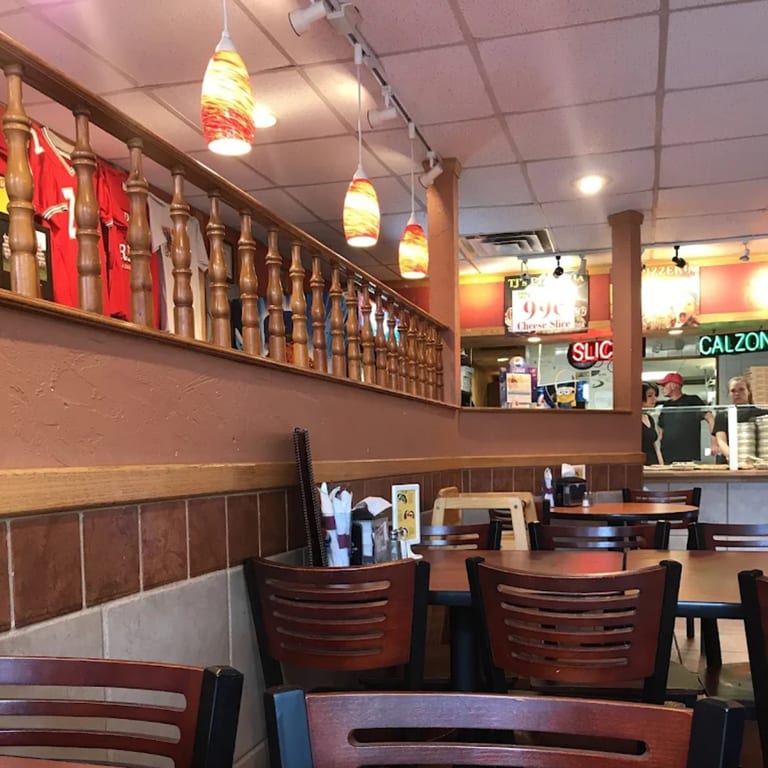Cozy, Casual, Full-Service Dining