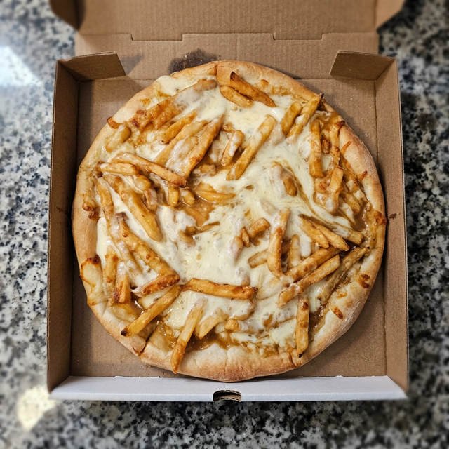 12" Disco Fry Pizza.